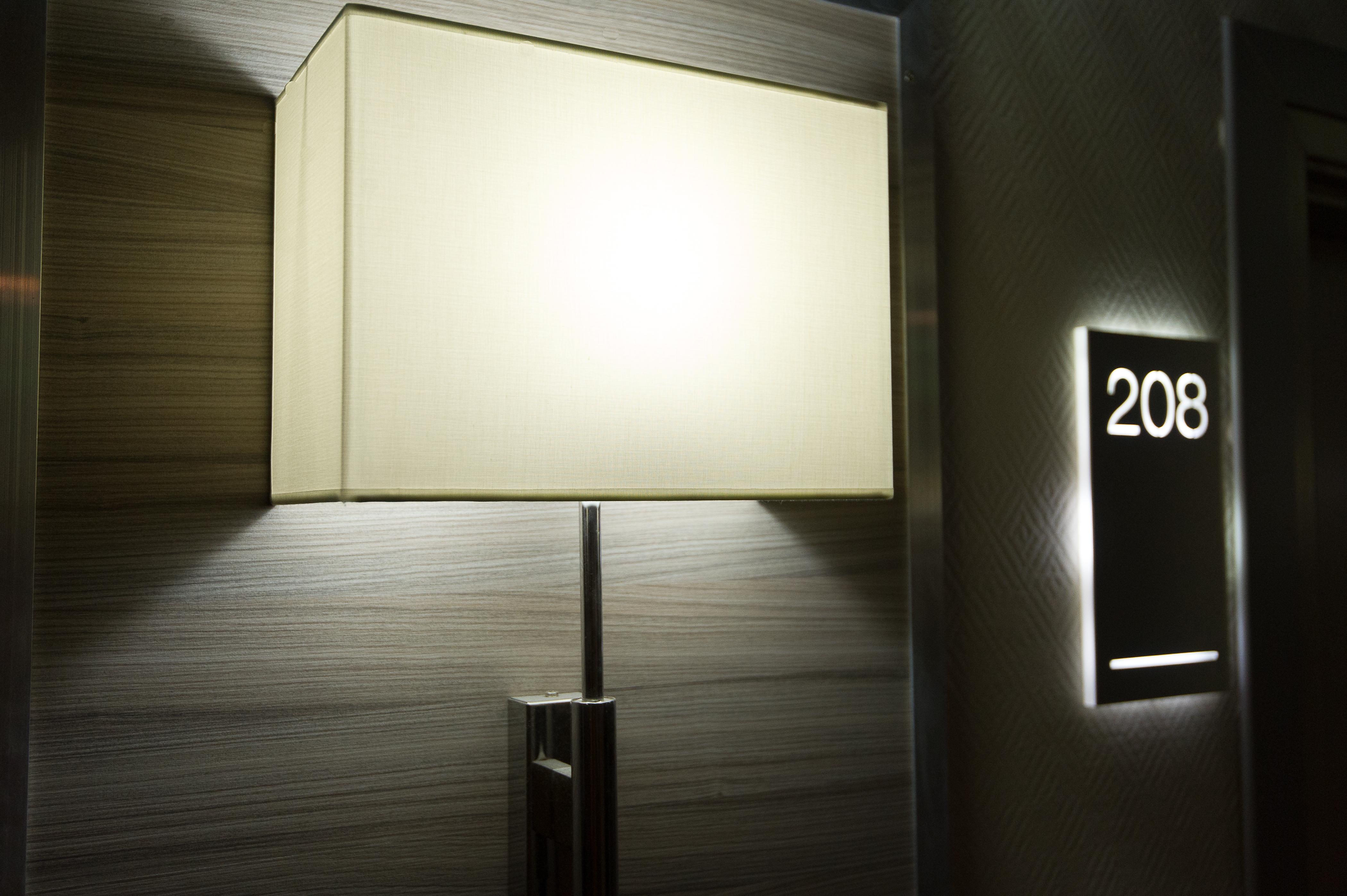 Nice Pam Hotel Fully Renovated Luaran gambar