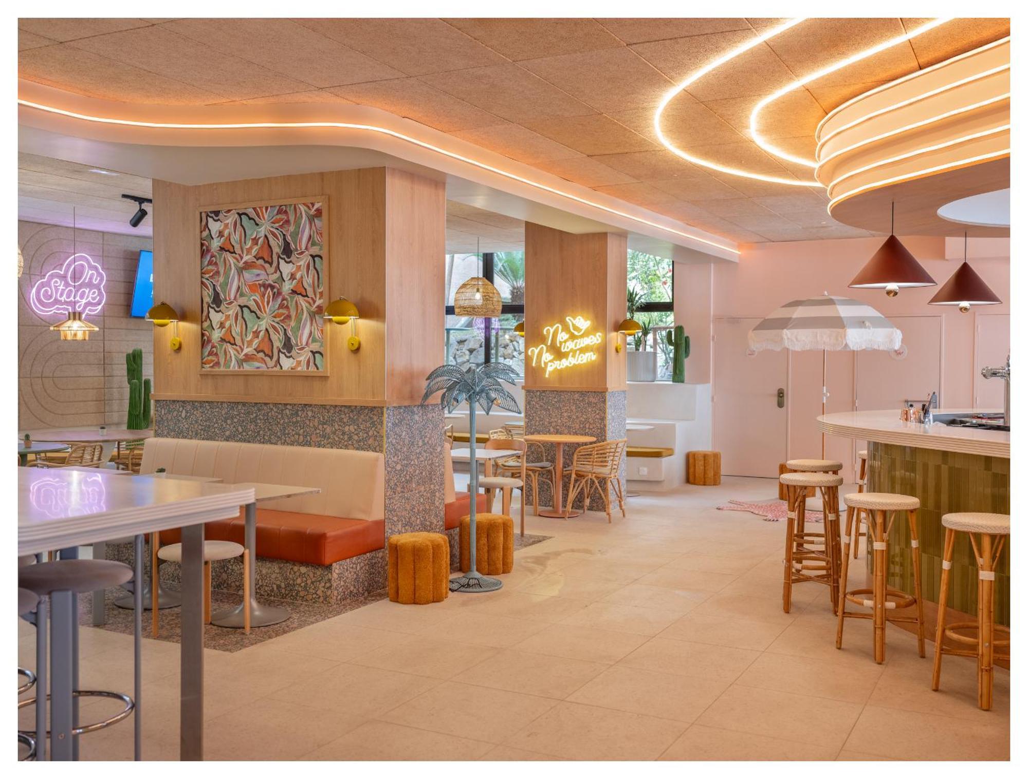Nice Pam Hotel Fully Renovated Luaran gambar