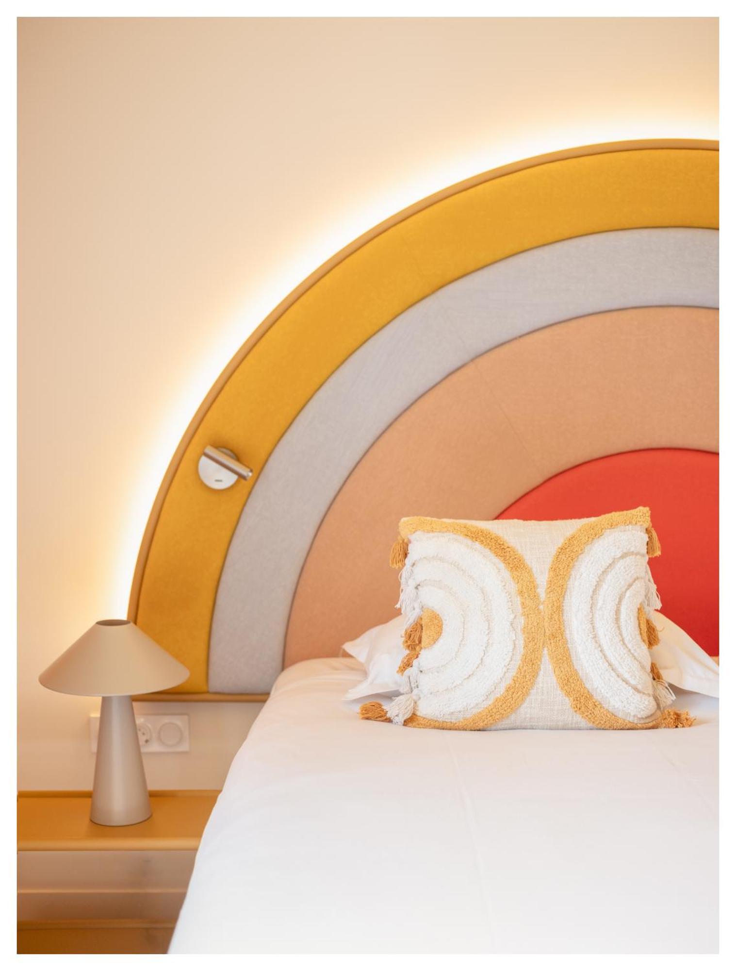 Nice Pam Hotel Fully Renovated Luaran gambar